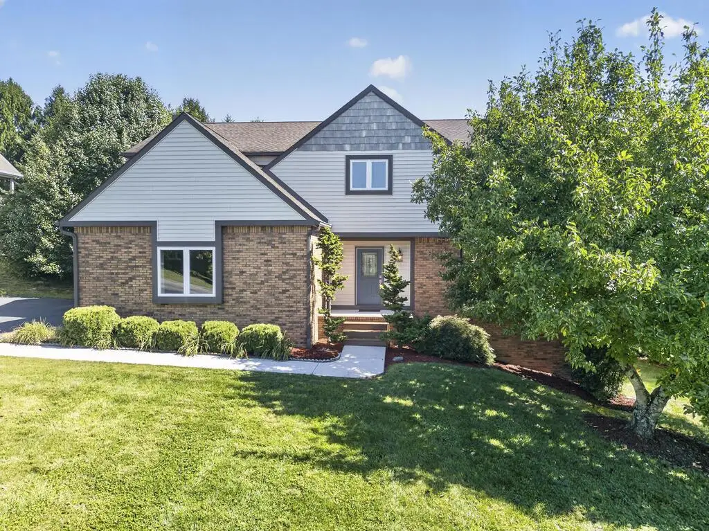 19365 Triple Crown Dr, Abingdon, VA 24211 - #1