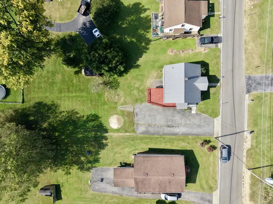 222 Sprinkle Avenue, Marion, VA 24354 - #2