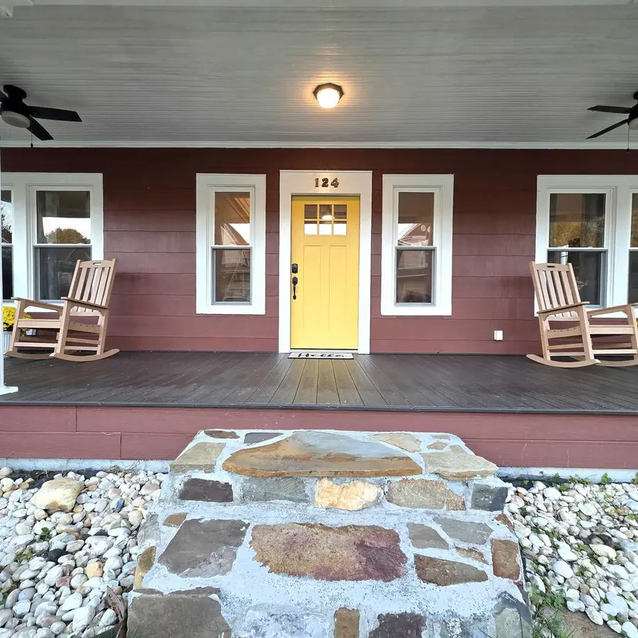 124 Lee Drive, Fries, VA 24330 - #2