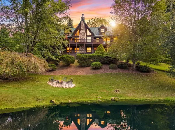 60 Running Doe Way, Piney Creek, NC 28663