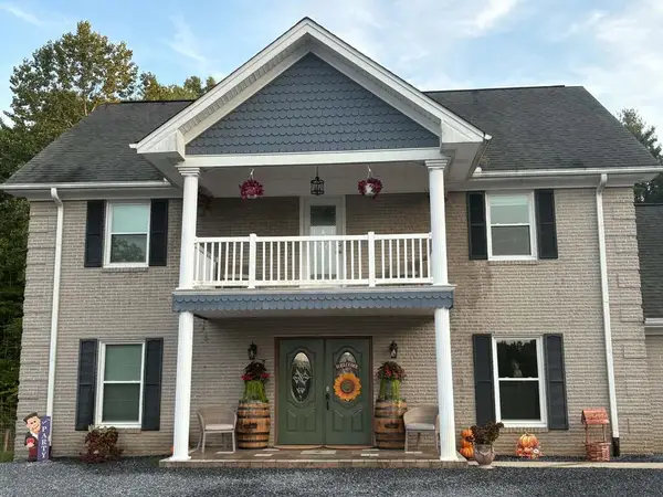 402 Spring Hollow Rd., Marion, VA 24354