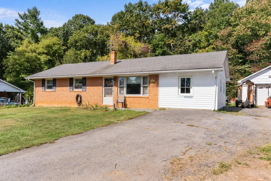 42 Hidden Pine Lane, Hillsville, VA 24343 - #2