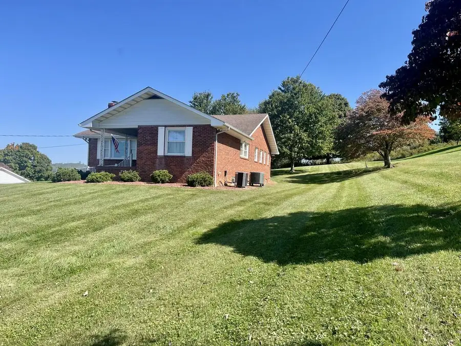237 Woodland Drive, Lebanon, VA 24266 - #3