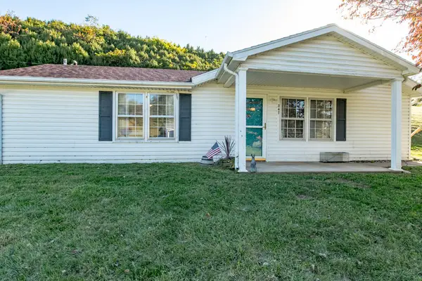 347 Armory Rd, Galax, VA 24333