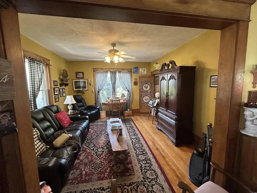 900 North St, Wytheville, VA 24382 - #3