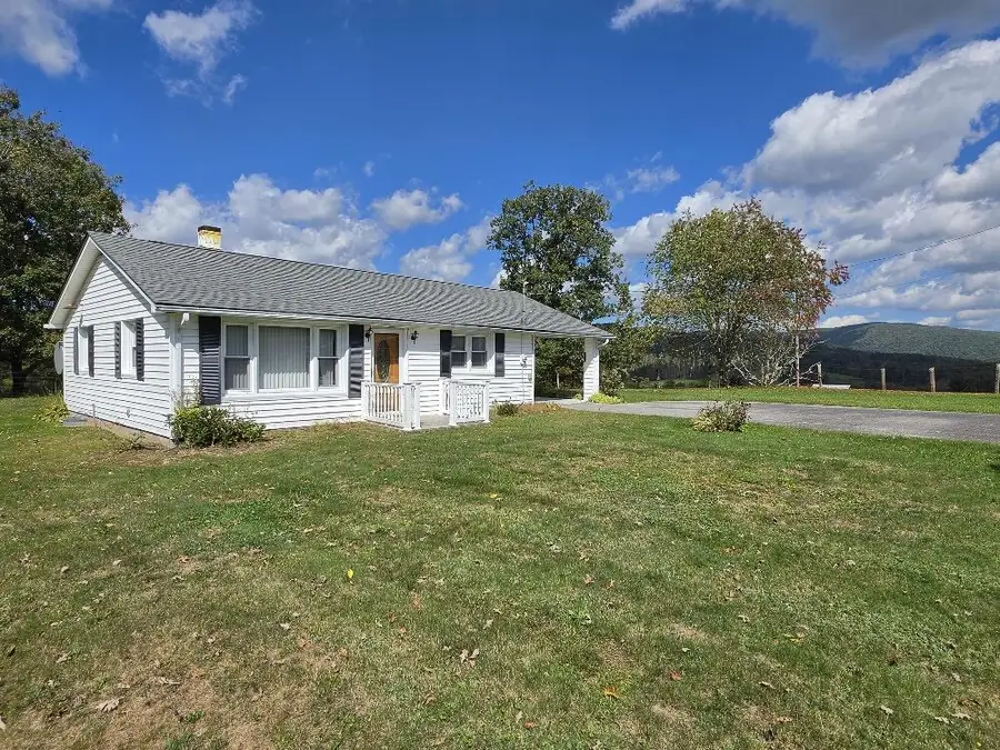 7874 Flatridge Rd, Troutdale, VA 24378 - #2