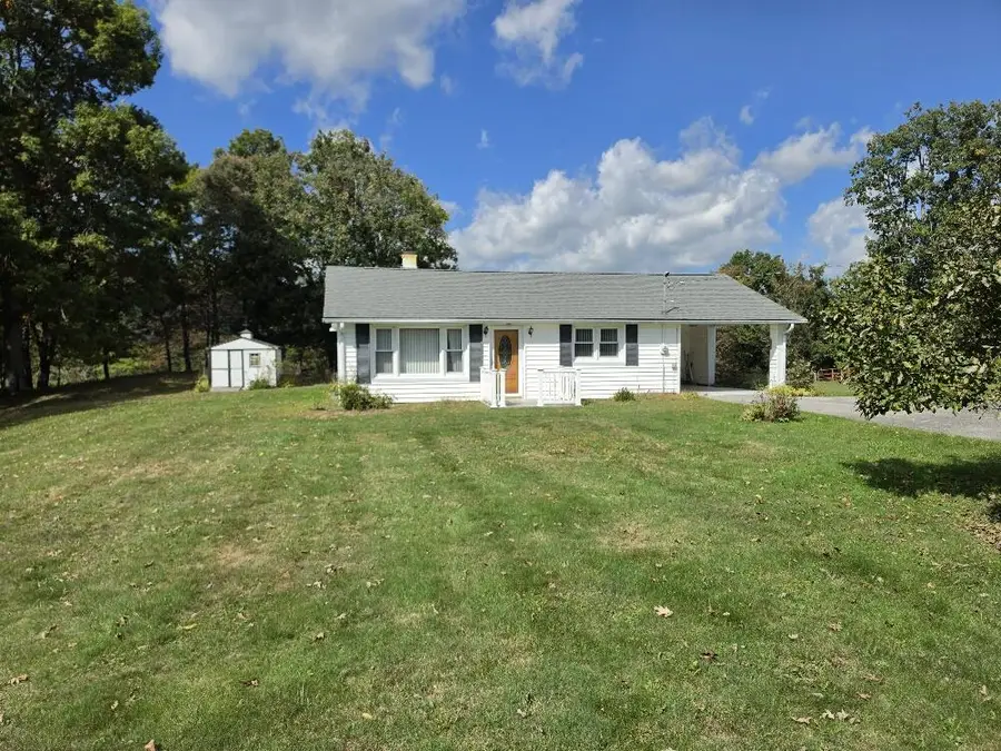 7874 Flatridge Rd, Troutdale, VA 24378 - #3