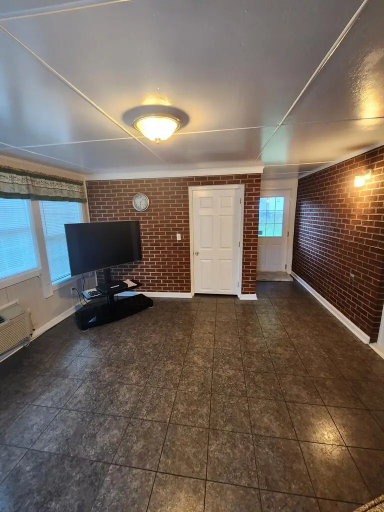 159 159 Cypress Dr., Marion, VA 24354 - #2