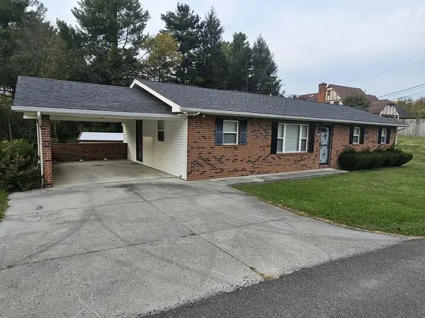 571 Maid Street, Pounding Mill, VA 24637