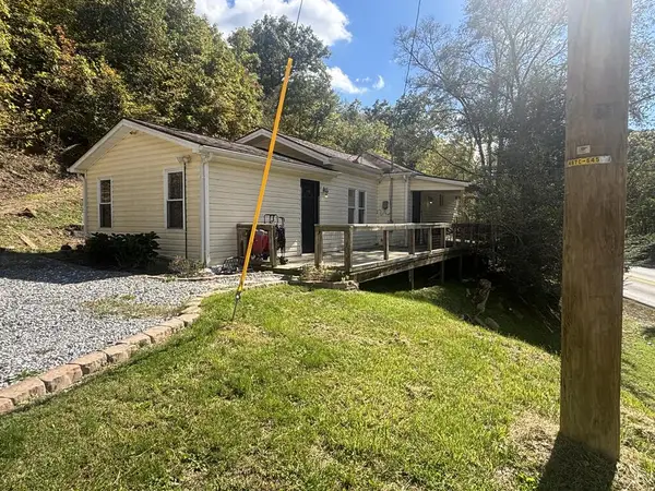 1685 KENTS RIDGE ROAD, Cedar Bluff, VA 24609