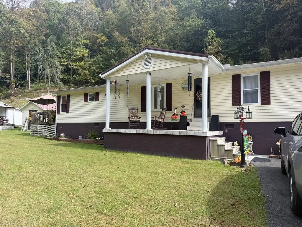 1246 Hoover Camp Branch Road, Hurley, VA 24620 - #1