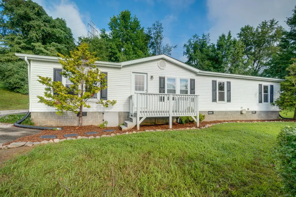 14181 Middle Pointe Ct, Abingdon, VA 24210 - #1