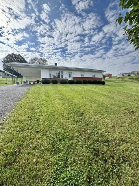 1048 Poor Farm Rd., Lebanon, VA 24266 - #1