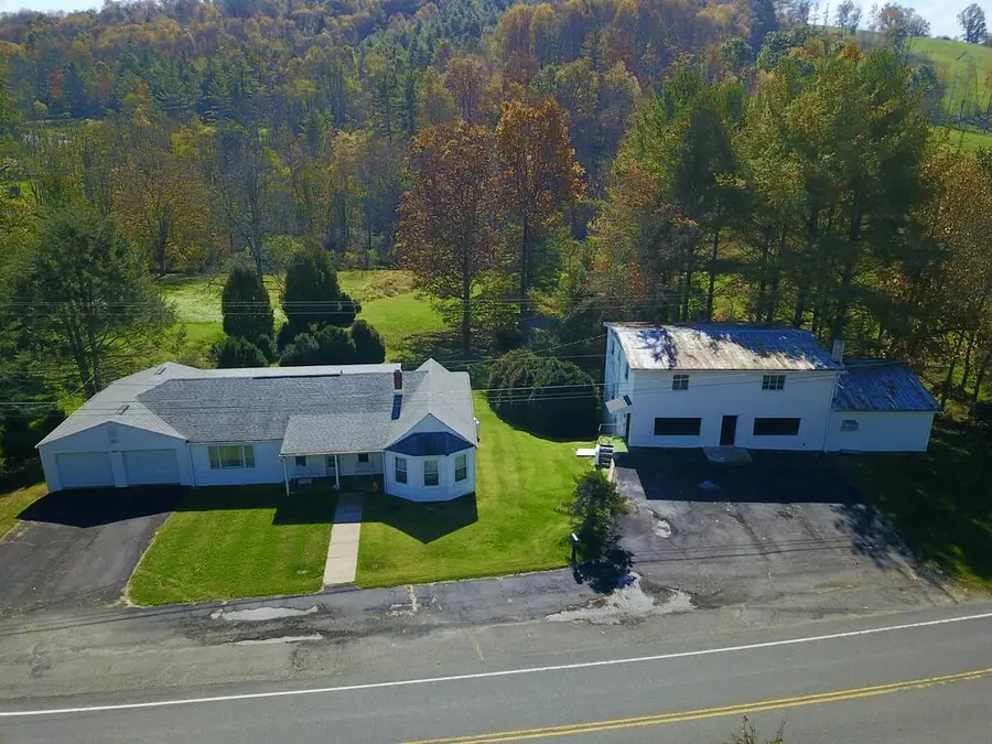 1424 Pipers Gap Rd, Galax, VA 24333 - #2