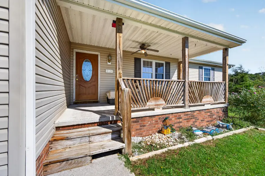365 Oak Hill Lane, Draper, VA 24324 - #2