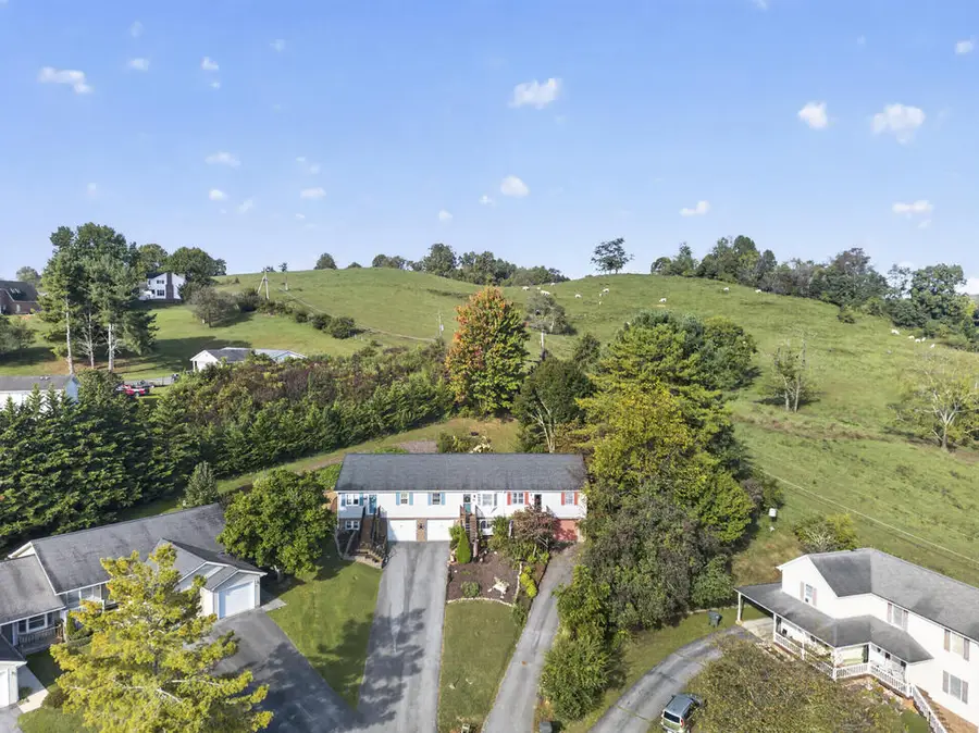 331 Edmond Drive, Abingdon, VA 24210 - #3