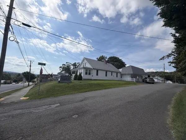 105 N 20th street, Wytheville, VA 24832