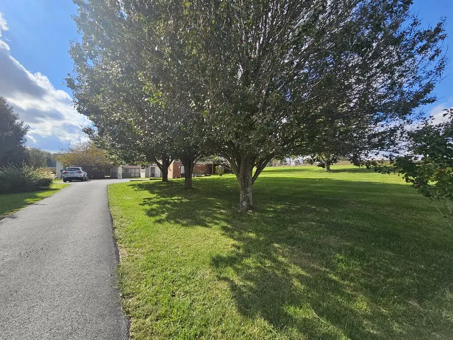 556 Dial Rock Road, North Tazewell, VA 24630 - #3