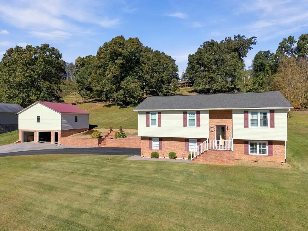 496 Glade Hill Drive, Lebanon, VA 24266 - #1