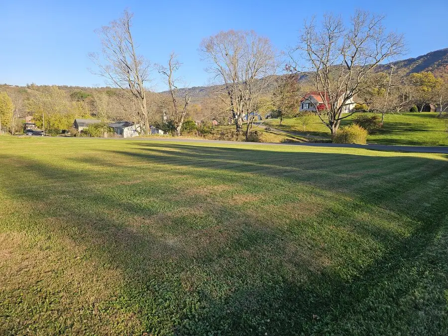 132 Tanglewood Way, Tazewell, VA 24651 - #3
