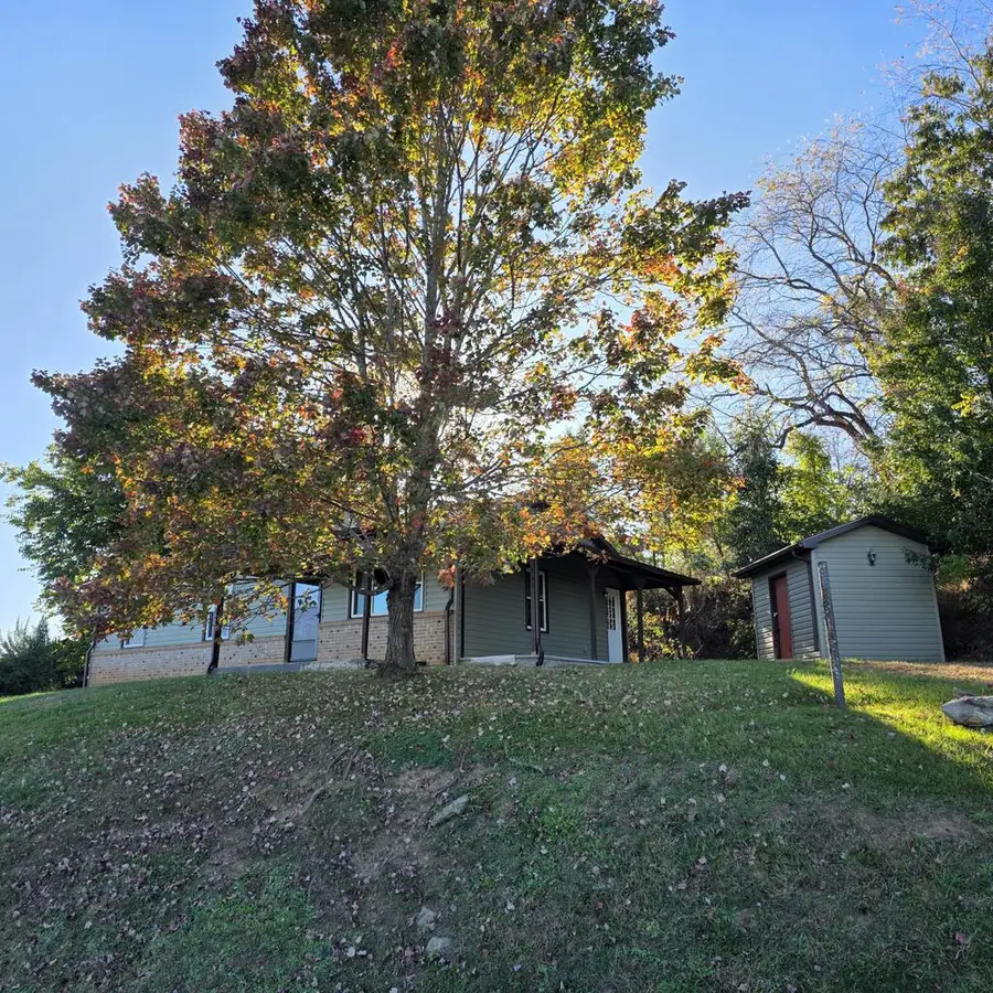 155 Sheep Grove Rd, Fries, VA 24330 - #2