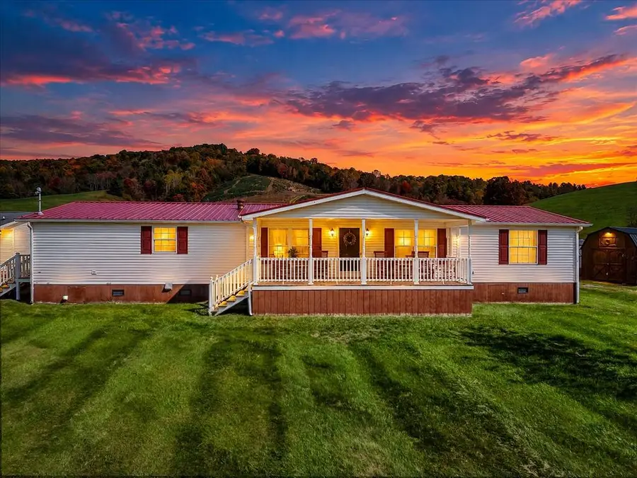 1680 Grassy Creek Road, Mouth Of Wilson, VA 24363 - #2