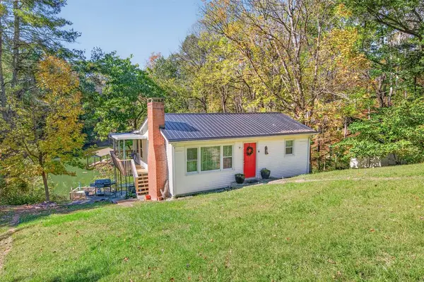 6595 Owens Road, Radford, VA 24141