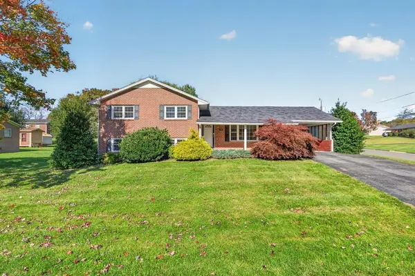 690 Mountain View Drive, Wytheville, VA 24382