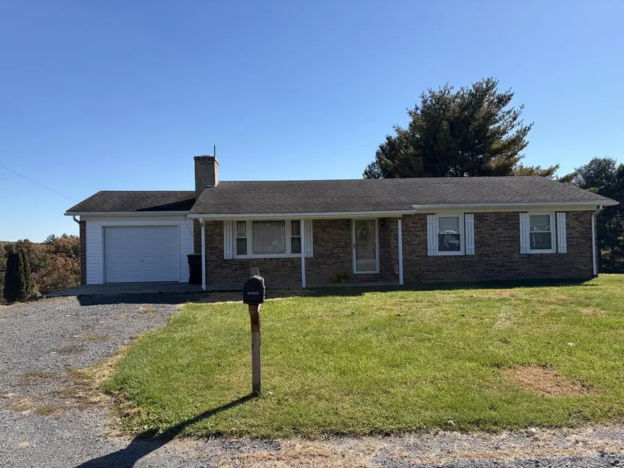 68 Manuel  Rd, Fries, VA 24330 - #2
