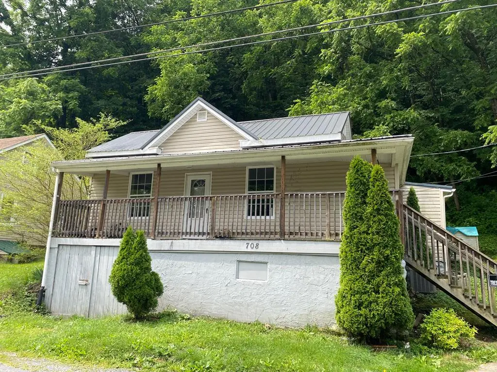 708 Spruce St, Marion, VA 24354 - Image #1