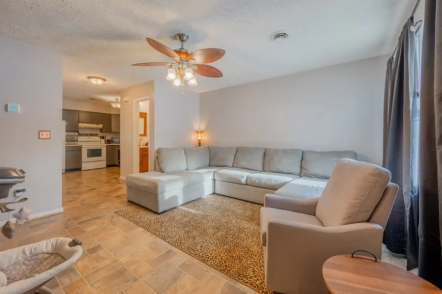 1506 Reservoir St, Wytheville, VA 24382 - Image #2