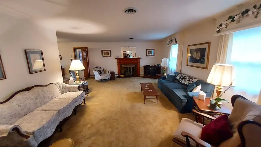 206 Altizer Street, Richlands, VA 24641 - Image #3