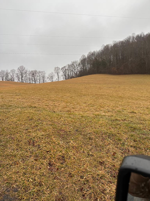 16037 Knights Bridge Rd, Abingdon, VA 24210