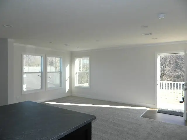 211 Henderson, Marion, VA 24354 - Image #2