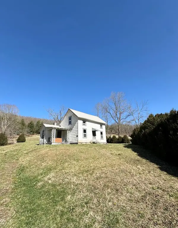 2517 Cedar Springs Rd, Sugar Grove, VA 24375