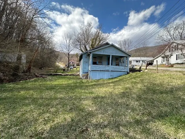 164 CARDWELL TOWN RD, Saltville, VA 24370 - #3