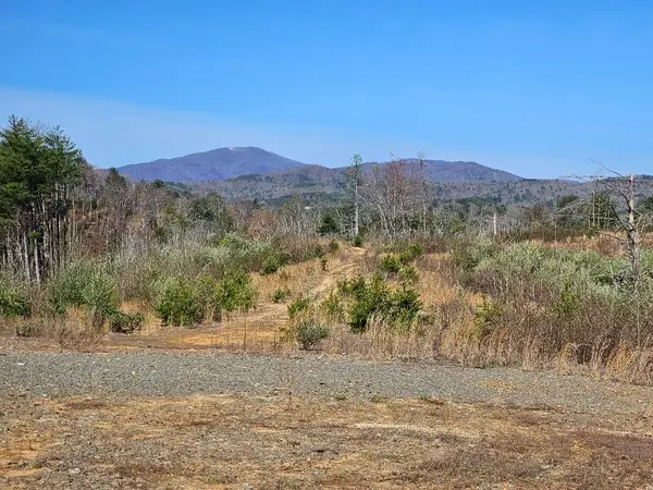 3785 Beech Grove Ln, Galax, VA 24333