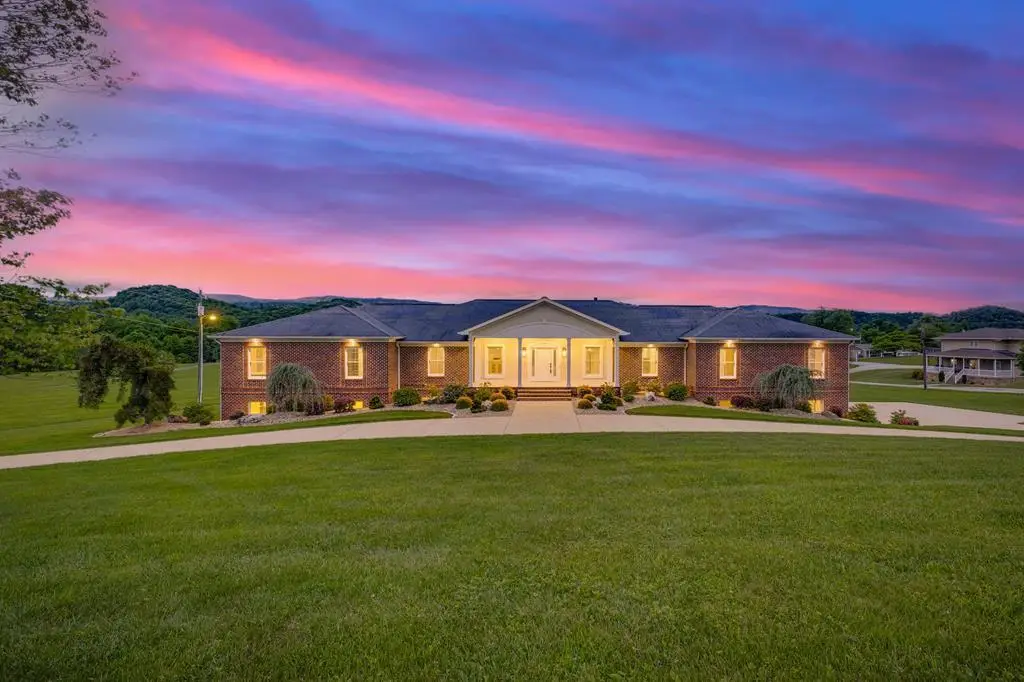 20484 Lake Rd, Abingdon, VA 24211 - Image #1