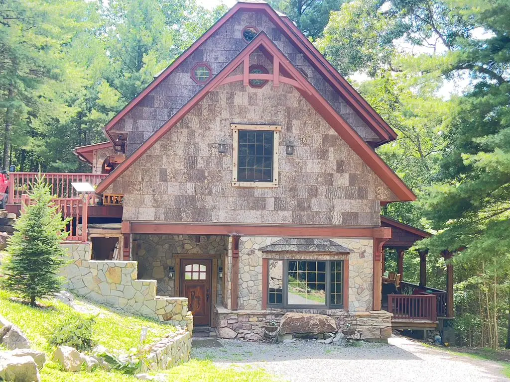 269 Old Bear Trail, Ivanhoe, VA 24350 - Image #1