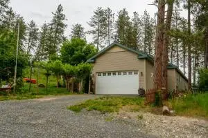 614 Ridge St, CHEWELAH, WA 99109