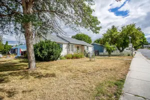 1001 E Hawthorne Ave, Colville, WA 99114 - Image #2