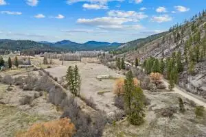 3032 Wrights Valley Rd, CHEWELAH, WA 99109