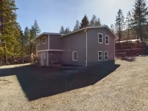 9 Pine Grove St, Republic, WA 99166 - Image #2