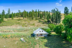 1949 B Scott Rd, Rice, WA 99167 - Image #1