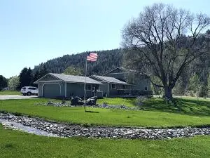 17643 N Highway 21, MALO, WA 99150