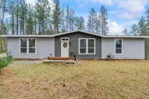 1477 College Ln, KETTLE FALLS, WA 99141