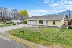 430 E 9th Ave, Kettle Falls, WA 99141 - #1