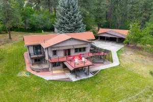 855 Inchelium Hwy, KETTLE FALLS, WA 99141