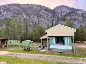 5 Stecker Rd, Laurier, WA 99146 - #1
