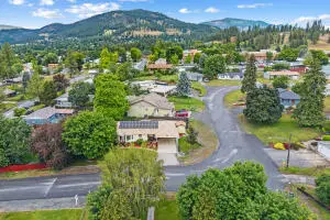 985 E Forest Ave, Colville, WA 99114 - #2